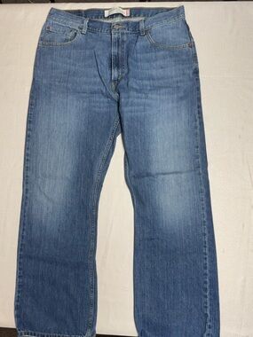 Levi's Slim Straight Jeans in Light Blue Wash